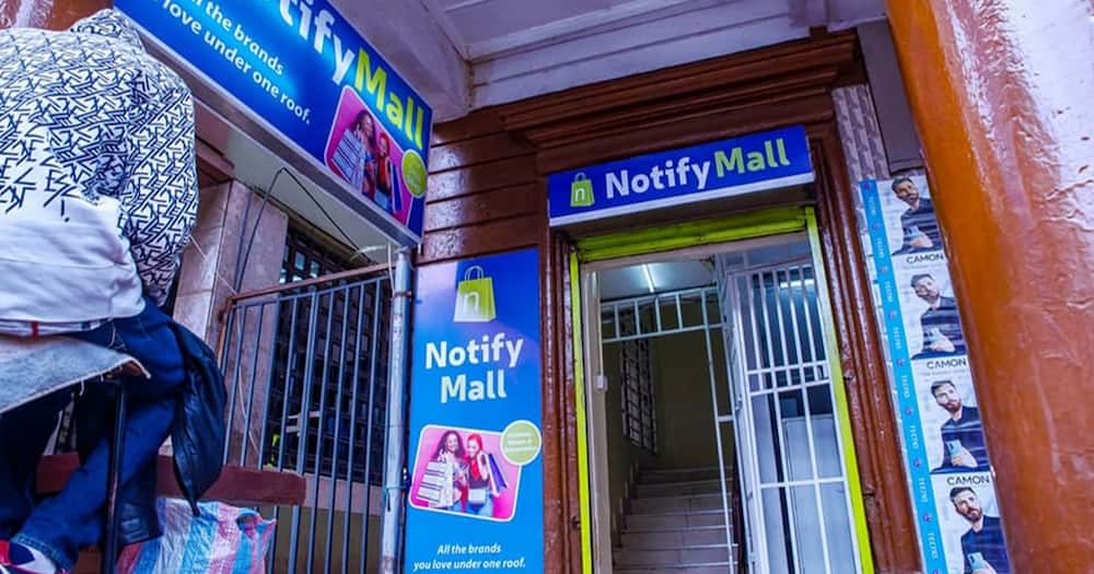 Notify Logistics mall operated a renting-shelf model to online businesses.