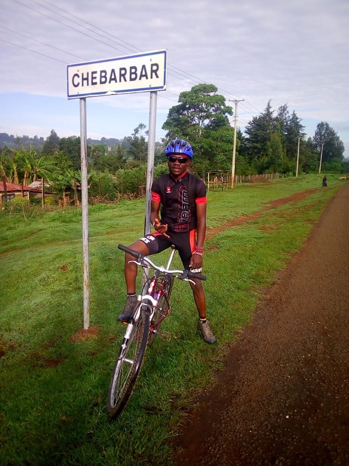 JKUAT university student cycles over 500 km to encourage use of bicycles in Kenyan cities and towns