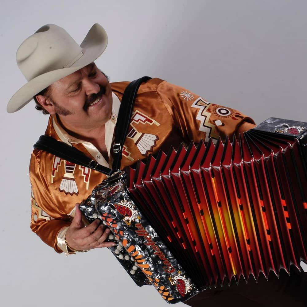 Daddy Yankee's Parents: Is Ramon Ayala His Dad?