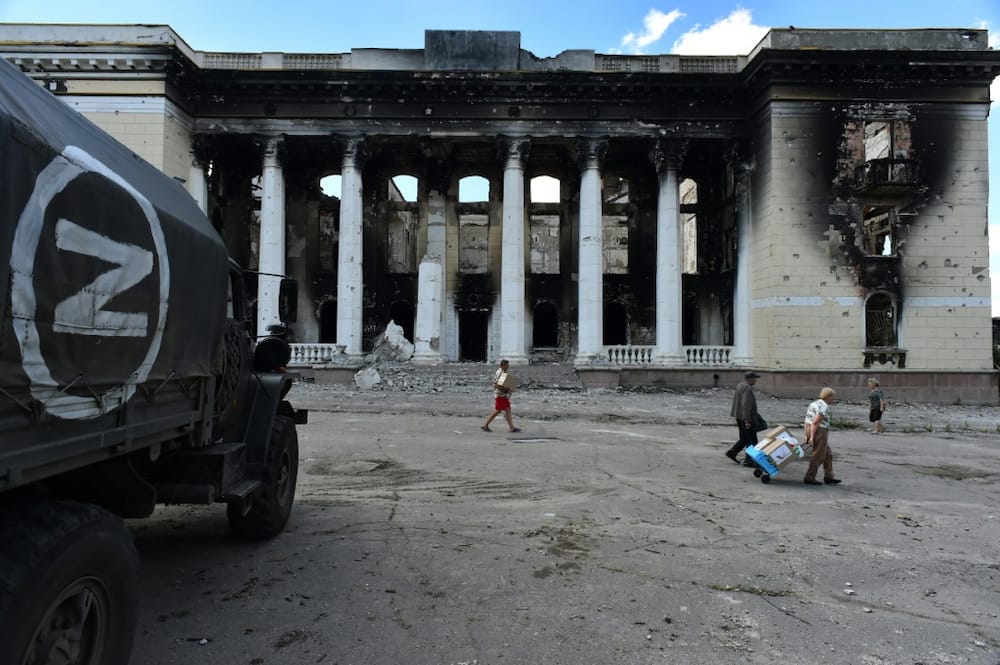 Russia and Ukraine are locked in a long-range shooting battle that is destroying towns