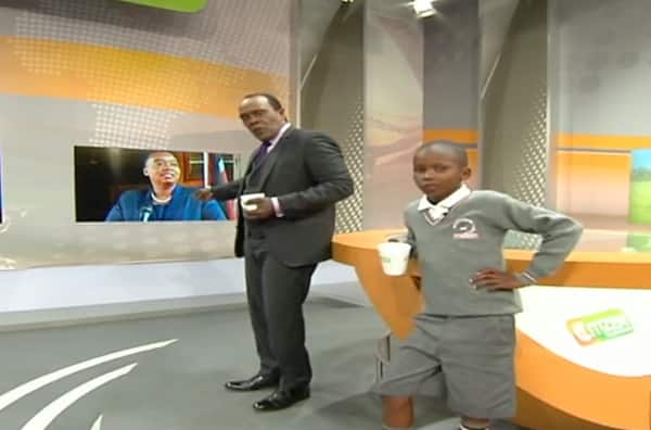 Schoolboy who mimicked Jeff Koinange confidently reports alongside seasoned journalist