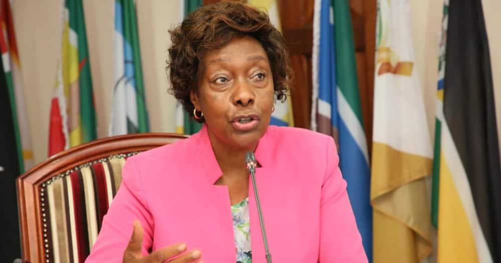 Kitui governor Charity Ngilu has cautioned Deputy Presient William Ruto against insulting Wiper leader Kalonzo Musyoka.
