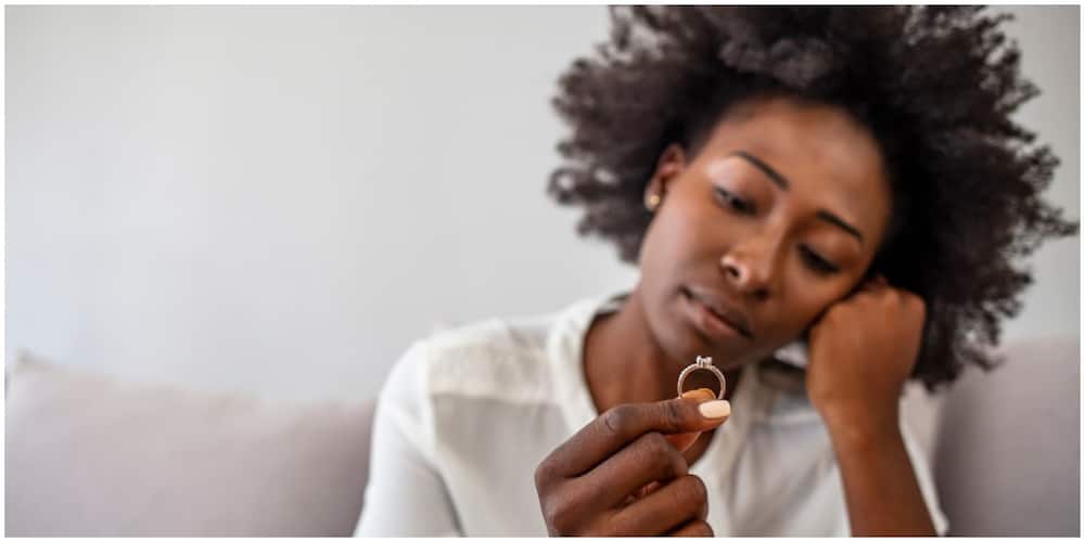 Lady calls off engagement, claims boyfriend proposed with 'N10K ring'