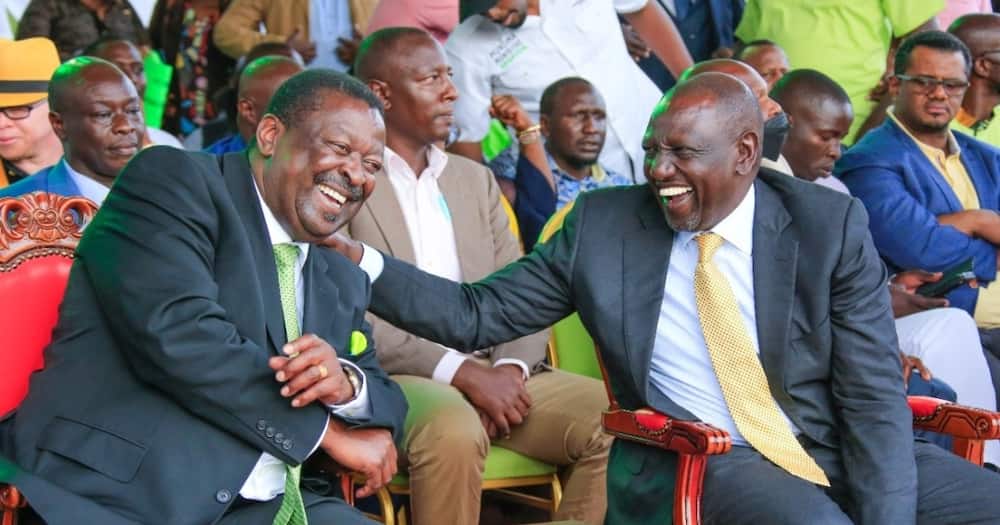 Deputy President William Ruto (l) and ANC leader Musalia Mudavadi. Photo: Musalia Mudavadi.