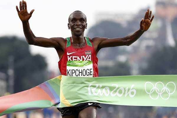 Kenyans angry after marathon record holder Eliud Kipchoge misses in Uhuru's presidential awards list