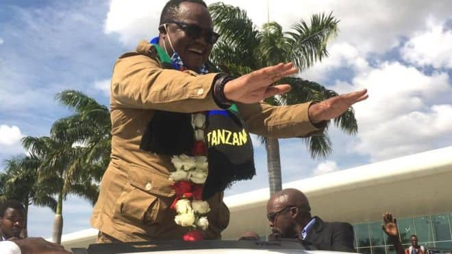 Kiongozi wa upinzani Tanzania Tundu Lissu alakiwa kwa mbwembwe