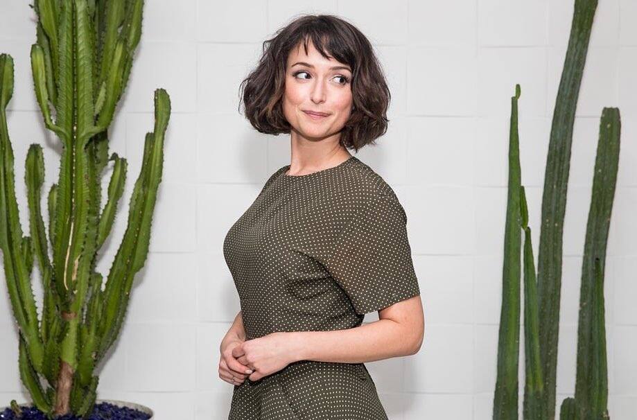 Milana Vayntrub net worth