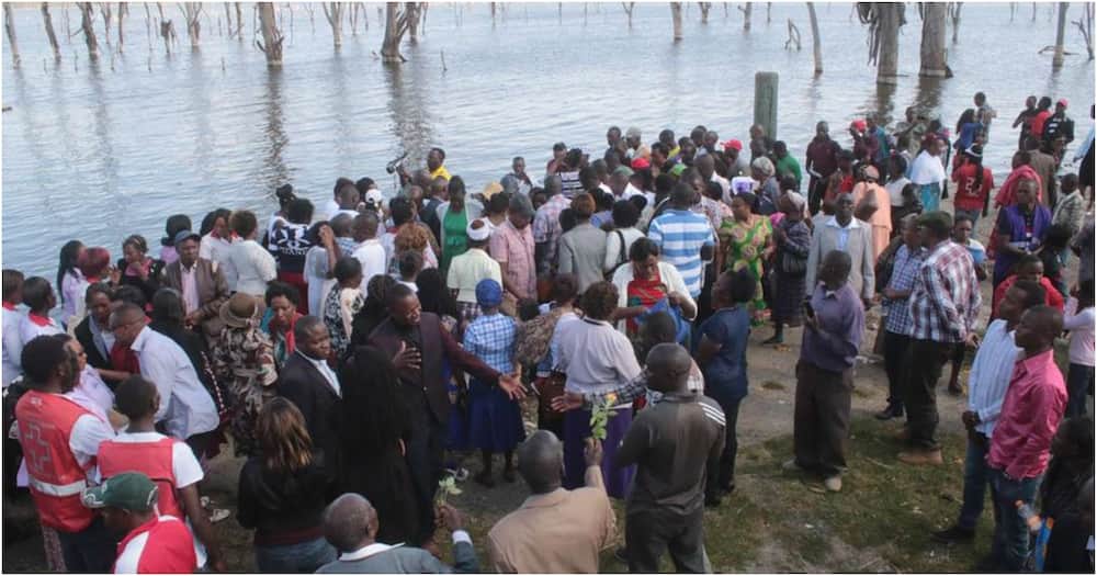 CS Macharia says pilot of chopper that crashed in lake Nakuru was drunk