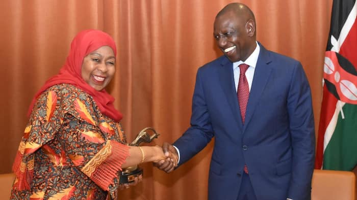 Samia Suluhu Congratulates William Ruto After Declaration as President-Elect: "Tuko Pamoja"