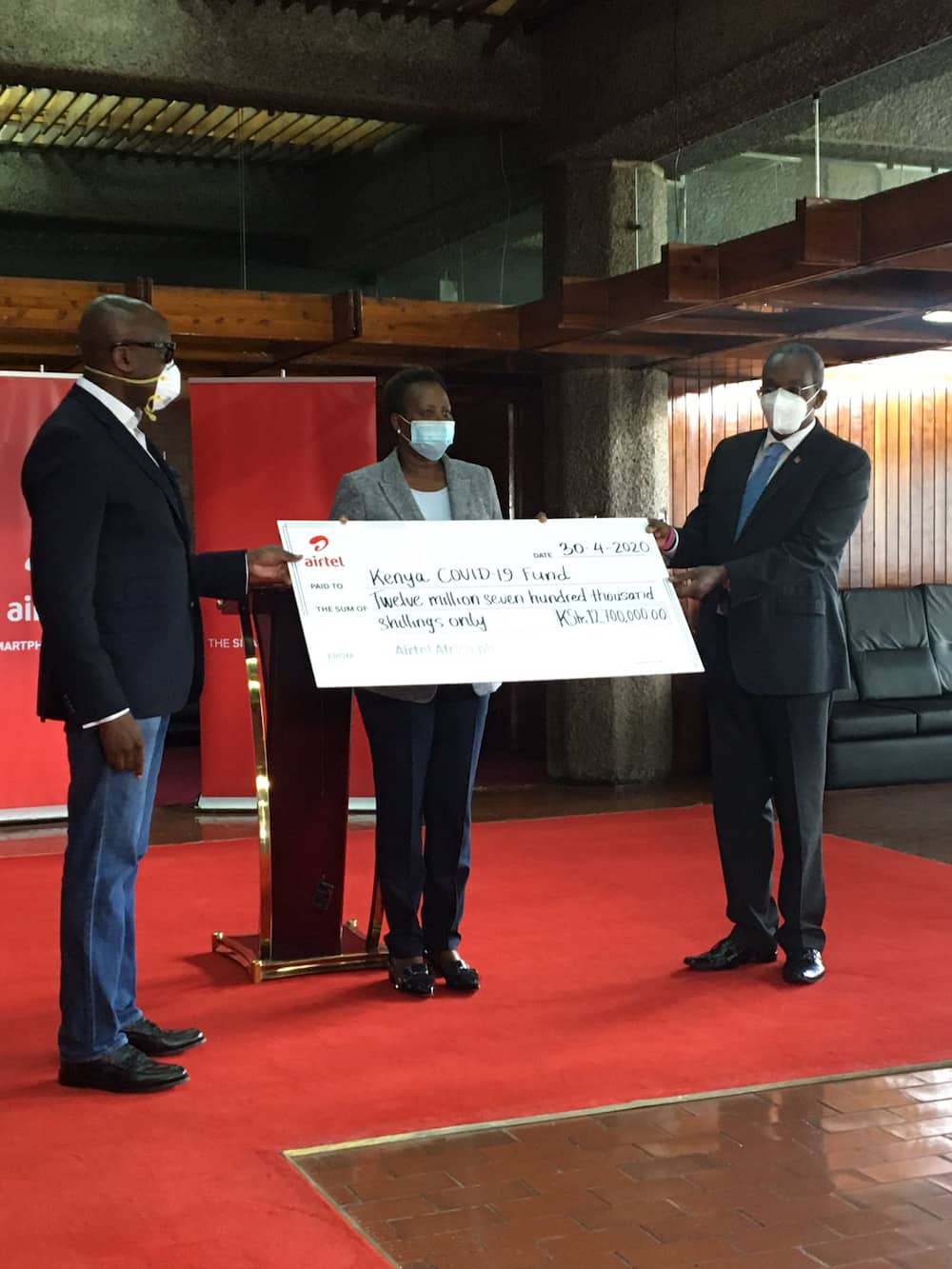 Airtel Kenya employees raise KSh 12.7 million from salaries to help in fight against COVID-19