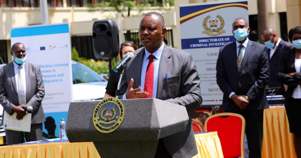 DCI warns Kenyans against online shopping.