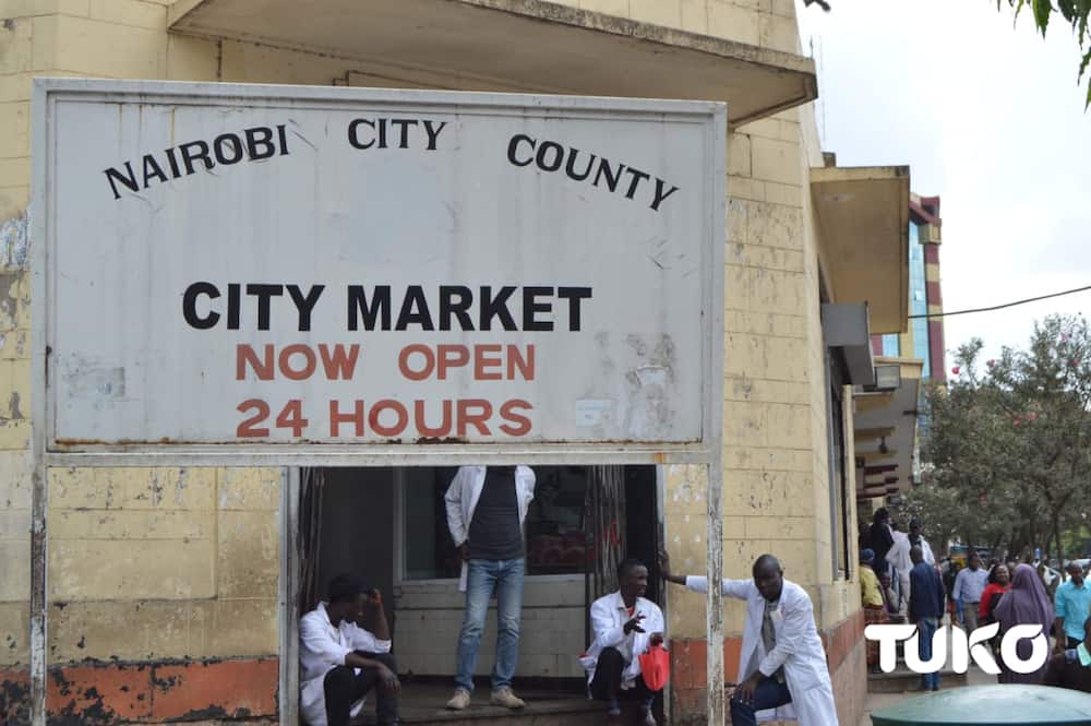 City market traders ask IG Mutyambai to protect them from hawkers