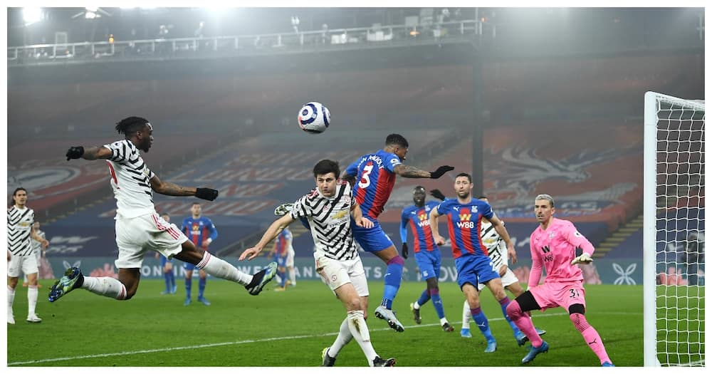 Marcus Rashford involved in furious on-pitch bust up with Maguire during Crystal Palace draw