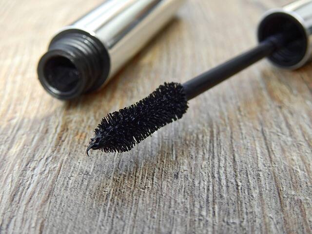 water-soluble mascara