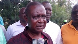 Mazishi ya Moi: Polisi wamzuia Oburu Odinga kuingia jukwaa la wageni wa heshima