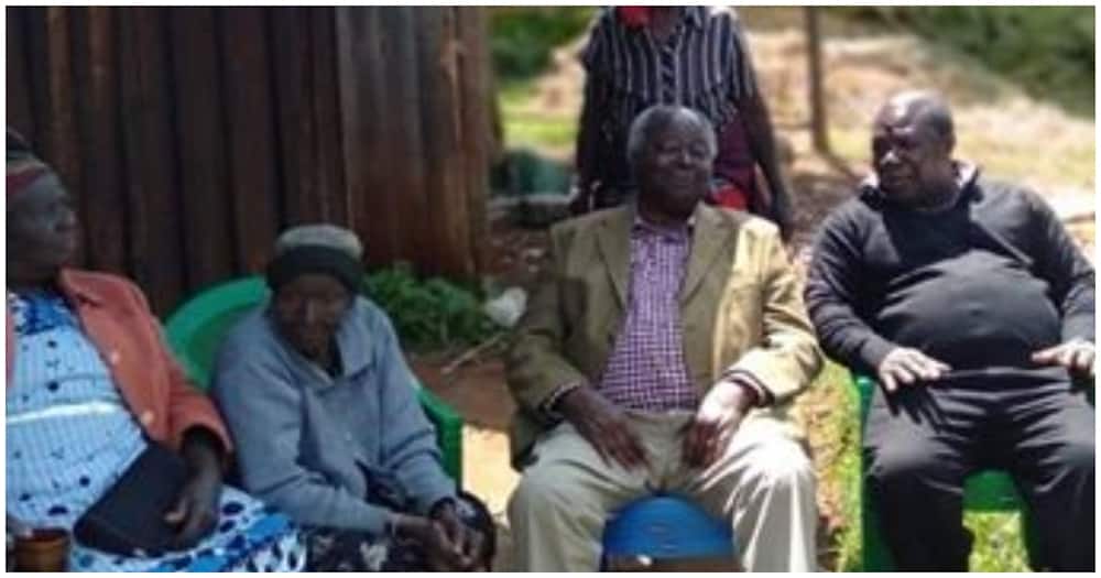 Viral Photo of Mwai Kibaki Visiting Elderly Sister Living in Humble Timber House Emerges