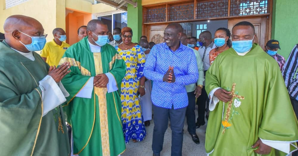 Deputy President William Ruto (in a blue shirt) in Kwale county. Photo: William Ruto.