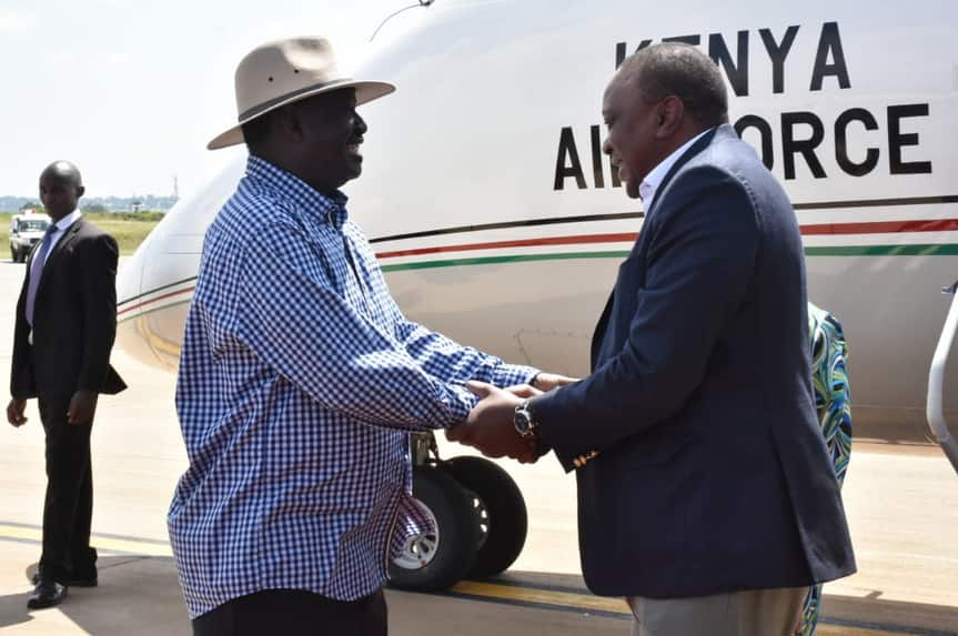 Uhuru throws security into panic as he vanishes with Raila in Kisumu to undisclosed place