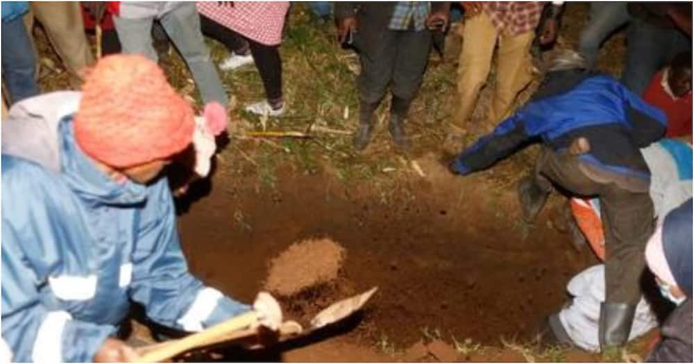 Family buries relative at 1am to fulfill his wishes