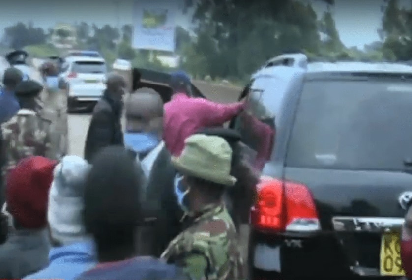No pass: Limuru residents protesting against roadblocks stop Fred Matiangi's convoy
