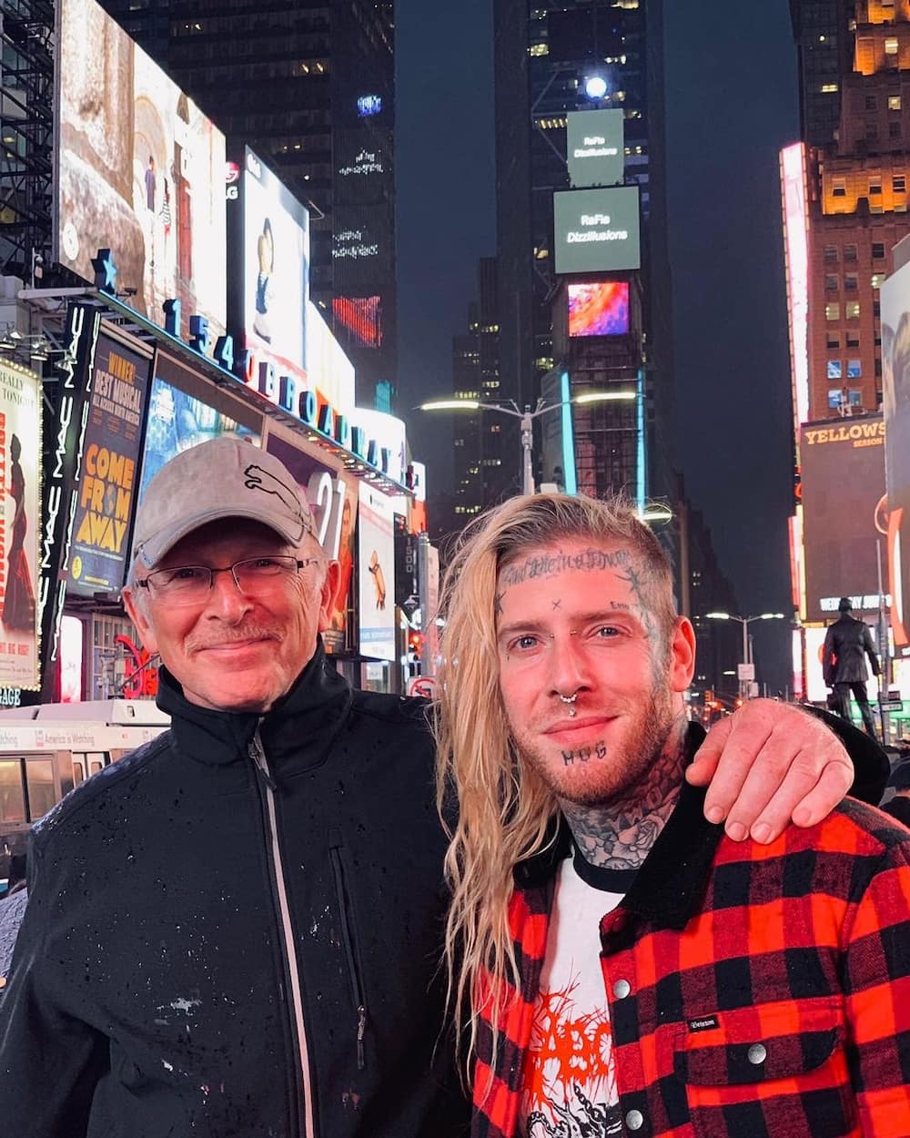 Tom MacDonald's biography and net worth 2021 How wealthy is the rapper