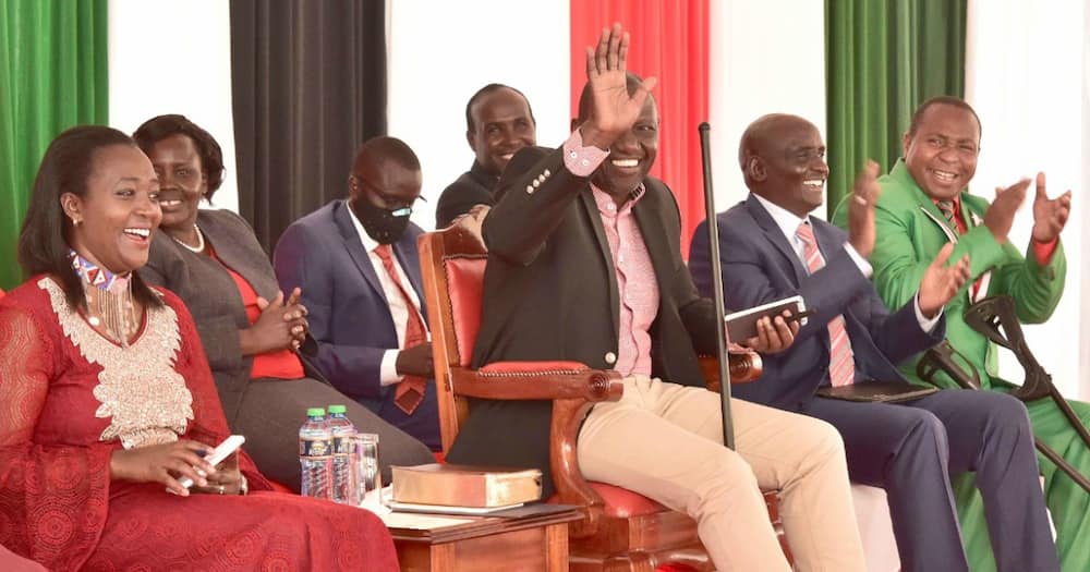 Wewe enda usome kuhusu uganga, Ruto amwambia Raila