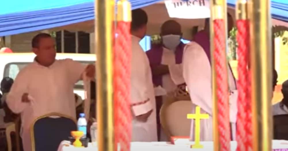Kilifi: Priests Threaten to Walk Out From Funeral after Politicians Took Over Podium, Microphone