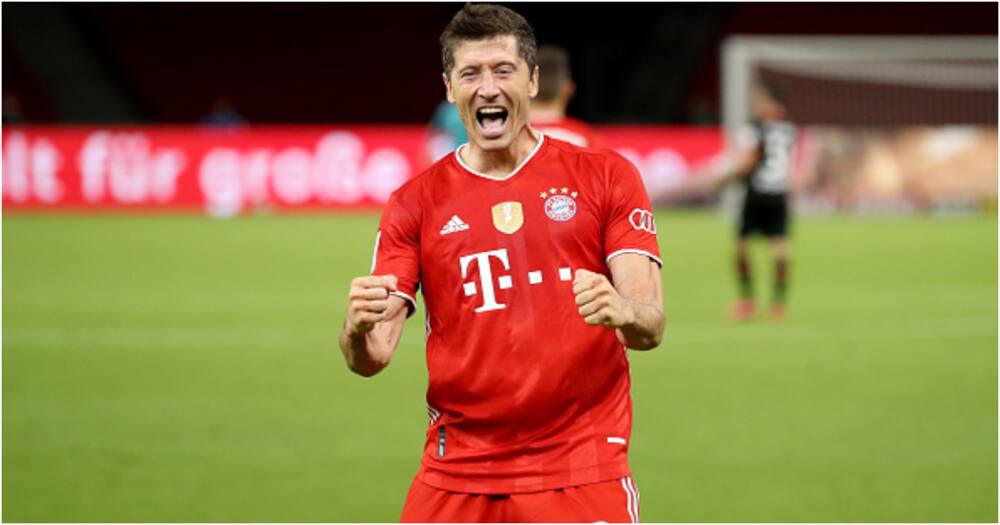 Chelsea Kumsajili Fowadi Wembe wa Bayern Munich Robert Lewandowski