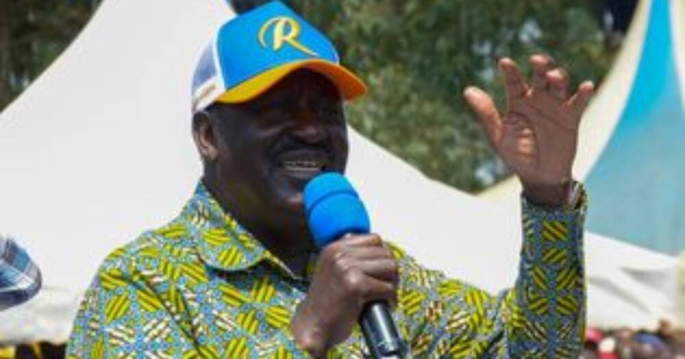 Raila Odinga akiwahutubia wakazi wa Bomet Jumapili, Julai 10. Picha: Raila Odinga.