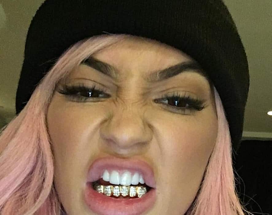 Tooth gems are the latest trend to hit the celebrity stratosphere
