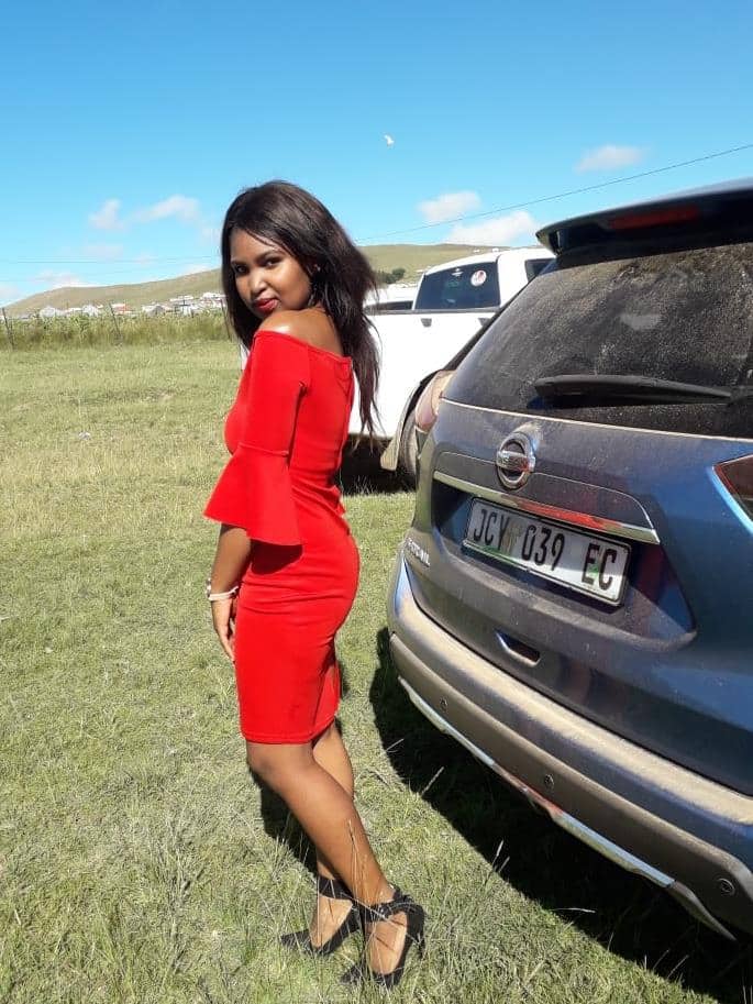 Beautiful female farmer opens up about feeding the nation, inspires SA