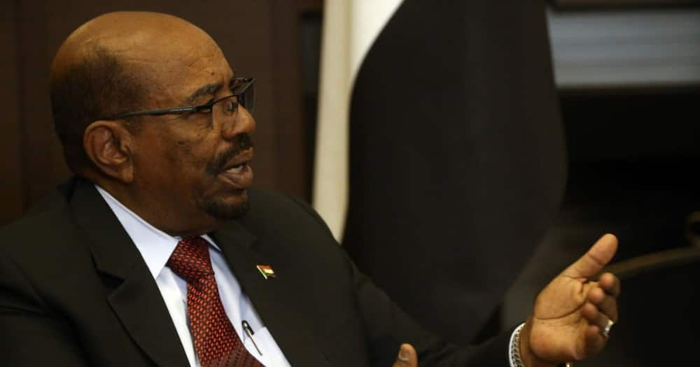 Sudan bans newspapers, TV stations over ties to former president