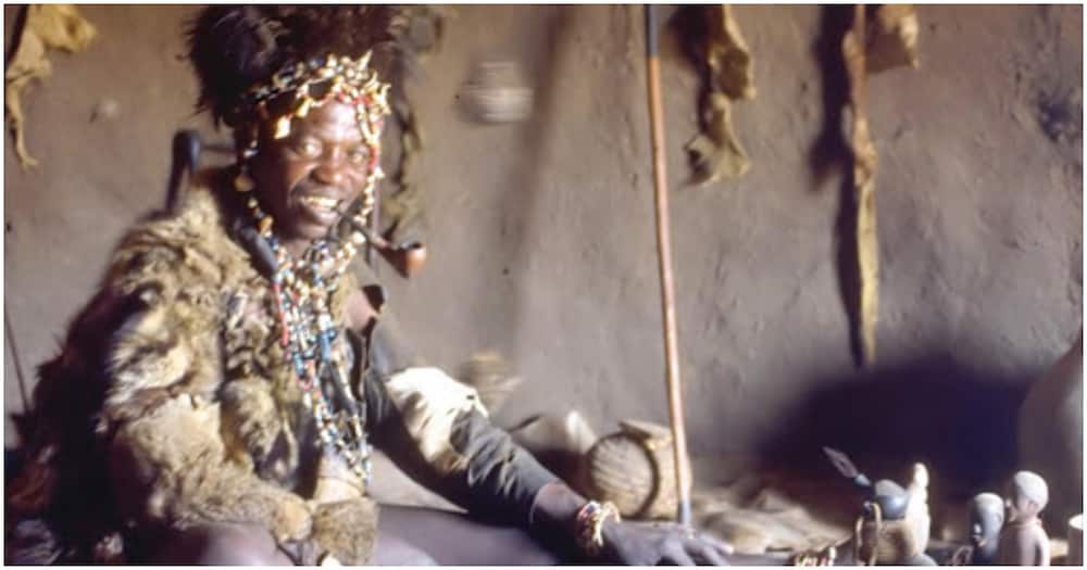 A witch doctor. Photo: Kenya Tales.