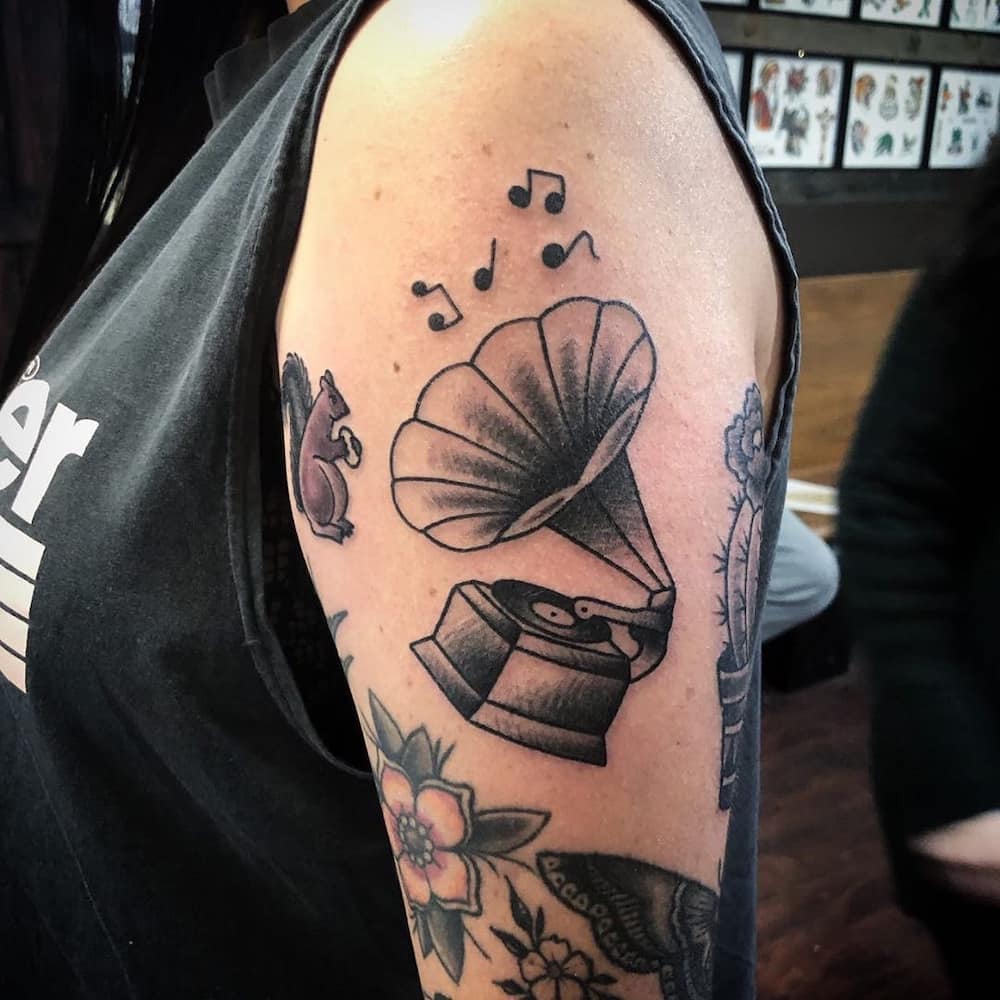 women's music tattoo