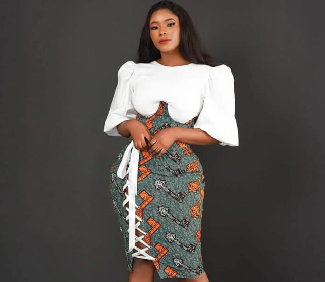 20 Latest Ankara short skirt and blouse for a trendy look 