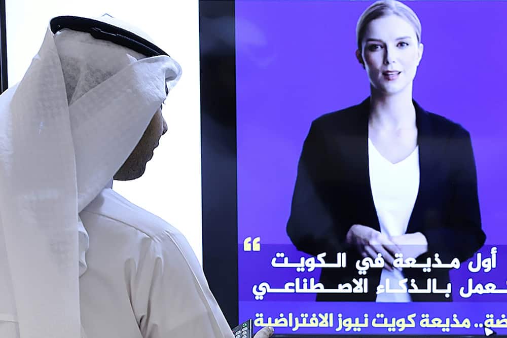 'Fedha' appeared on Kuwait News' Twitter account, as an image of a a woman, her light-coloured hair uncovered, wearing a black jacket and white T-shirt