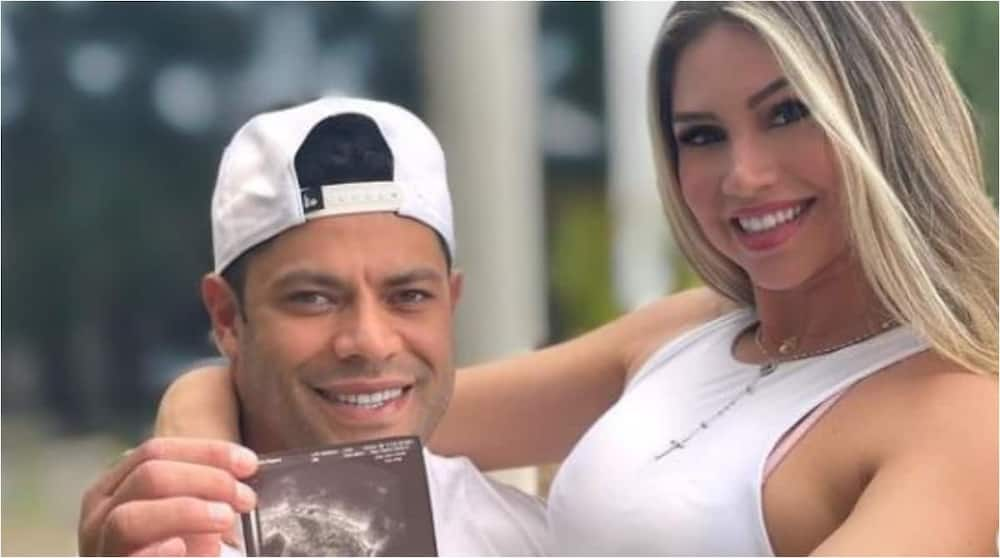 Brazilian Striker Hulk poses with his ex-wife’s niece. Photo: Instagram/hulkparaiba.