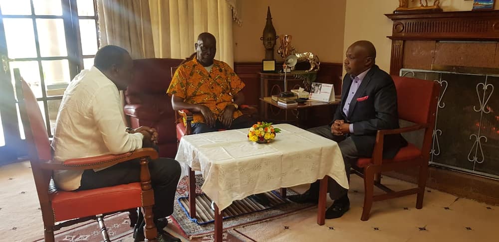 Uhuru in Kabarak to condole with the family of retired president Moi