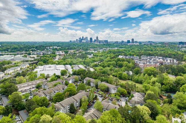 A residential area in the Peachtree Hills neighborhood of Atlanta, Georgia.