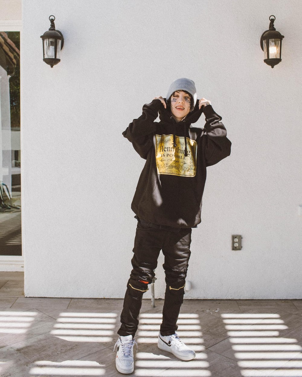 How much does Lil Xan make a year?