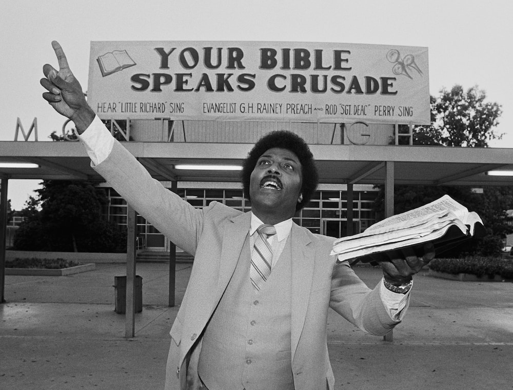 Little Richard preaches the Bible during a 1981 swing through California. Photo: George Rose