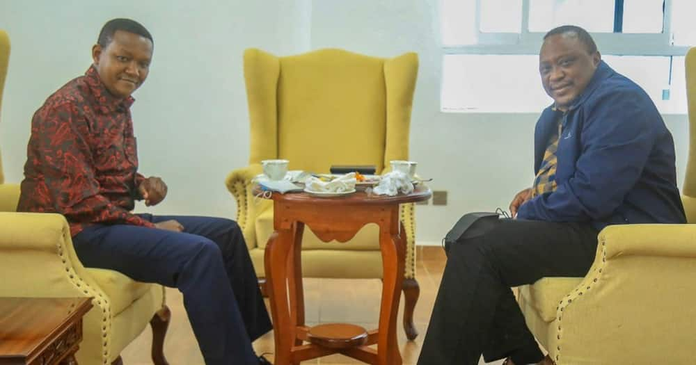 President Uhuru Kenyatta (right) when he was hosted by Machakos governor Mutua on Friday, July 9. Photo: Governor Alfred Mutua.