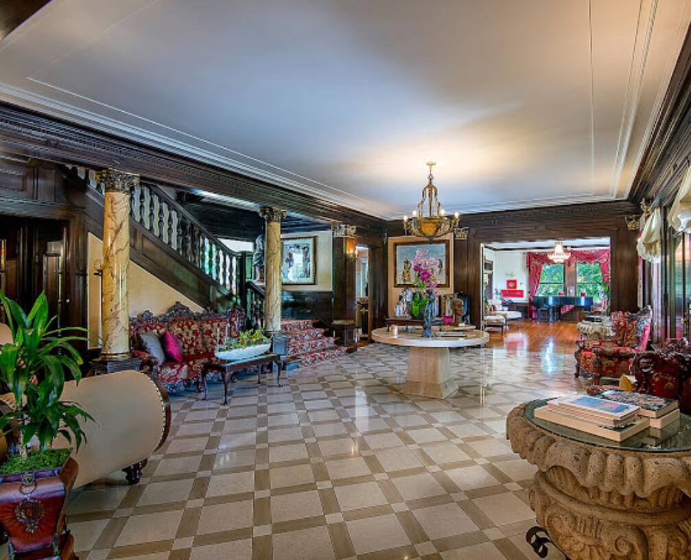 7 revealing photos of Muhammad Ali's former LA Mansion up for sale for KSh 1.7 billion