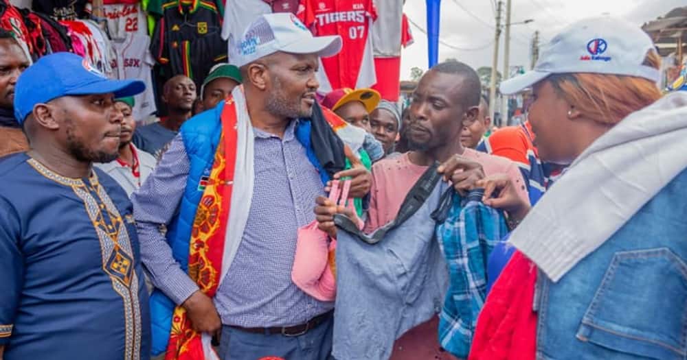 Moses Kuria went on a shopping spree in Gikomba on Wednesday, June 8. Moses Kuria went on a shopping spree in Gikomba on Wednesday, June 8.