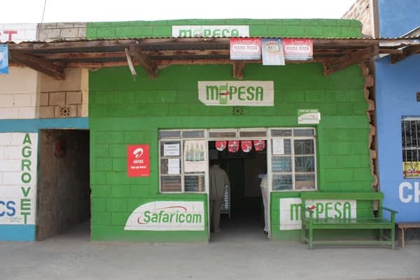 GSU officer slaps Mpesa lady who asked for his ID after withdrawing KSh 400