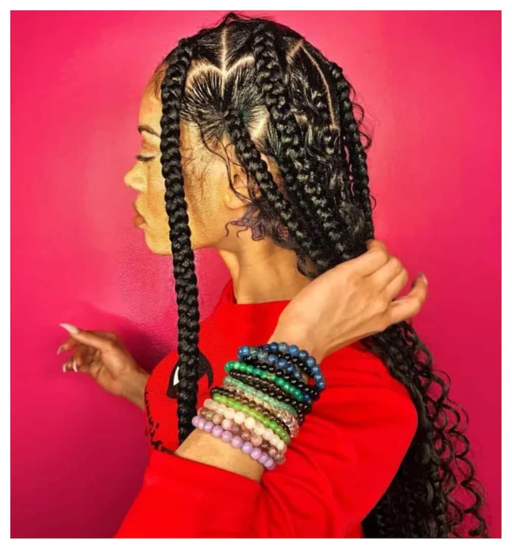 Knotless box braids with curly ends #knotlessbraids #hairstyle