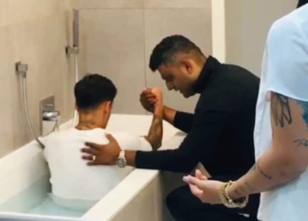 Bayern Munich on-loan midfielder Phillipe Coutinho, wife, get baptised in their own bathtub