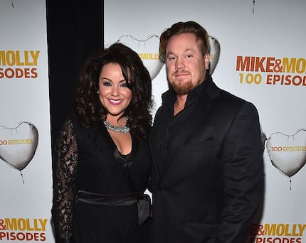 Katy Mixon then and now: Family, life, and latest updates - Tuko.co.ke