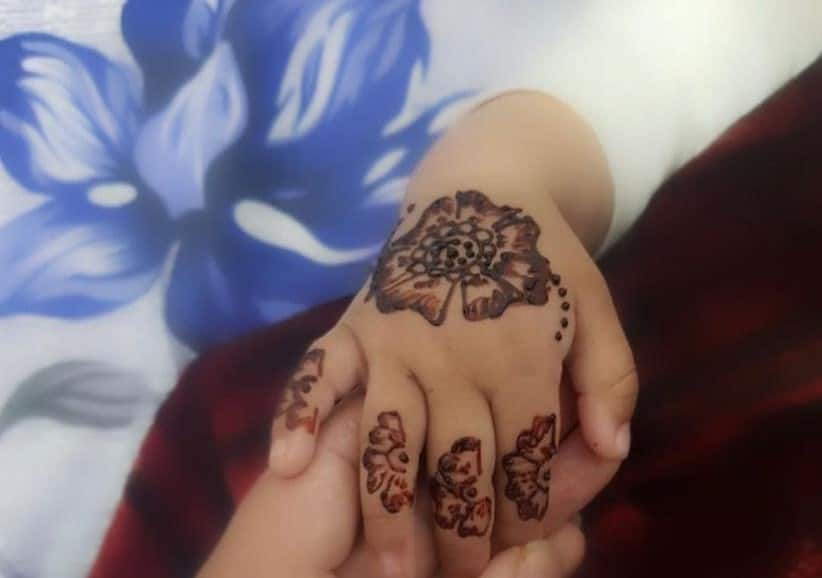 Fashion design for kids and henna designs for ladies