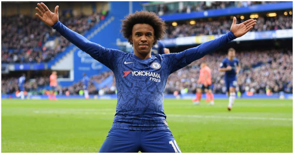 Willian: Chelsea winger shown in Arsenal jersey ahead of Emirates move
